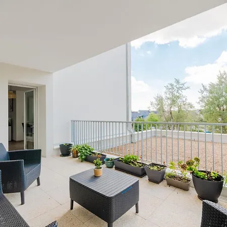 Moderne Avec Grande Terrasse Appartement Saint-Nazaire (Loire-Atlantique)